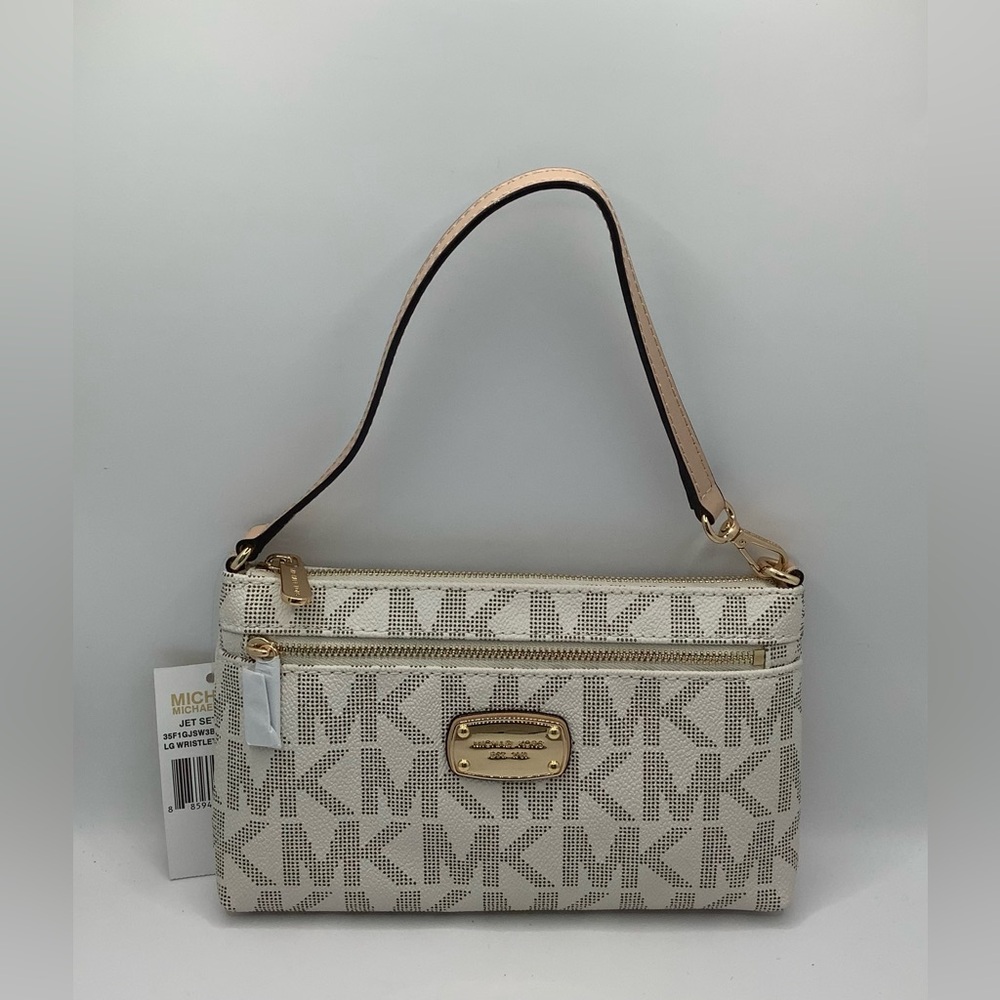 👜 NEW! 👜MICHAEL KORS JET SET LARGE WRISTLET!